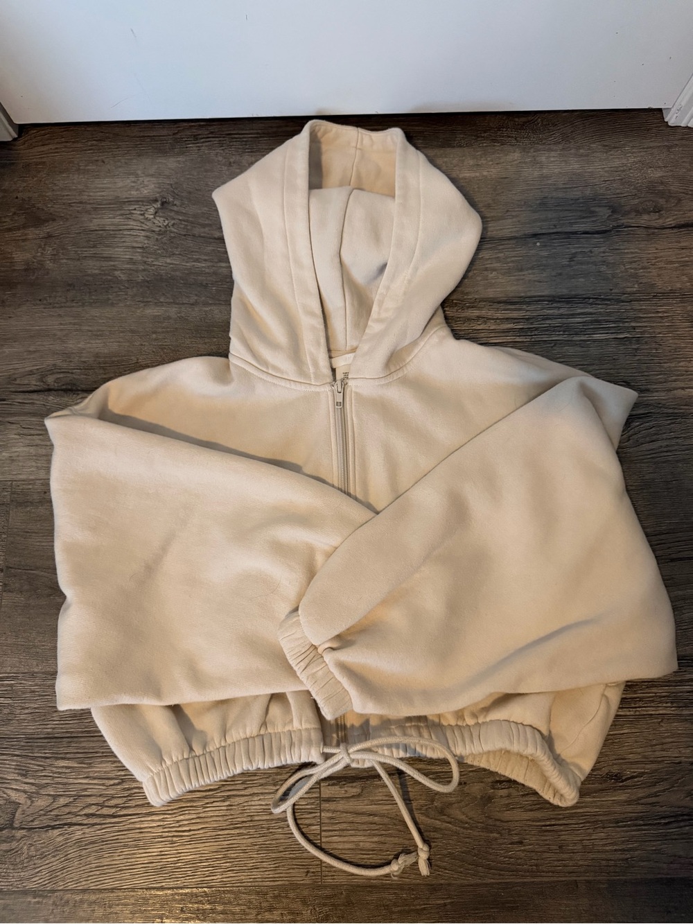 H&M Cropped Zip-Up Drawstring Hoodie - Cream / Off-White (Size M)